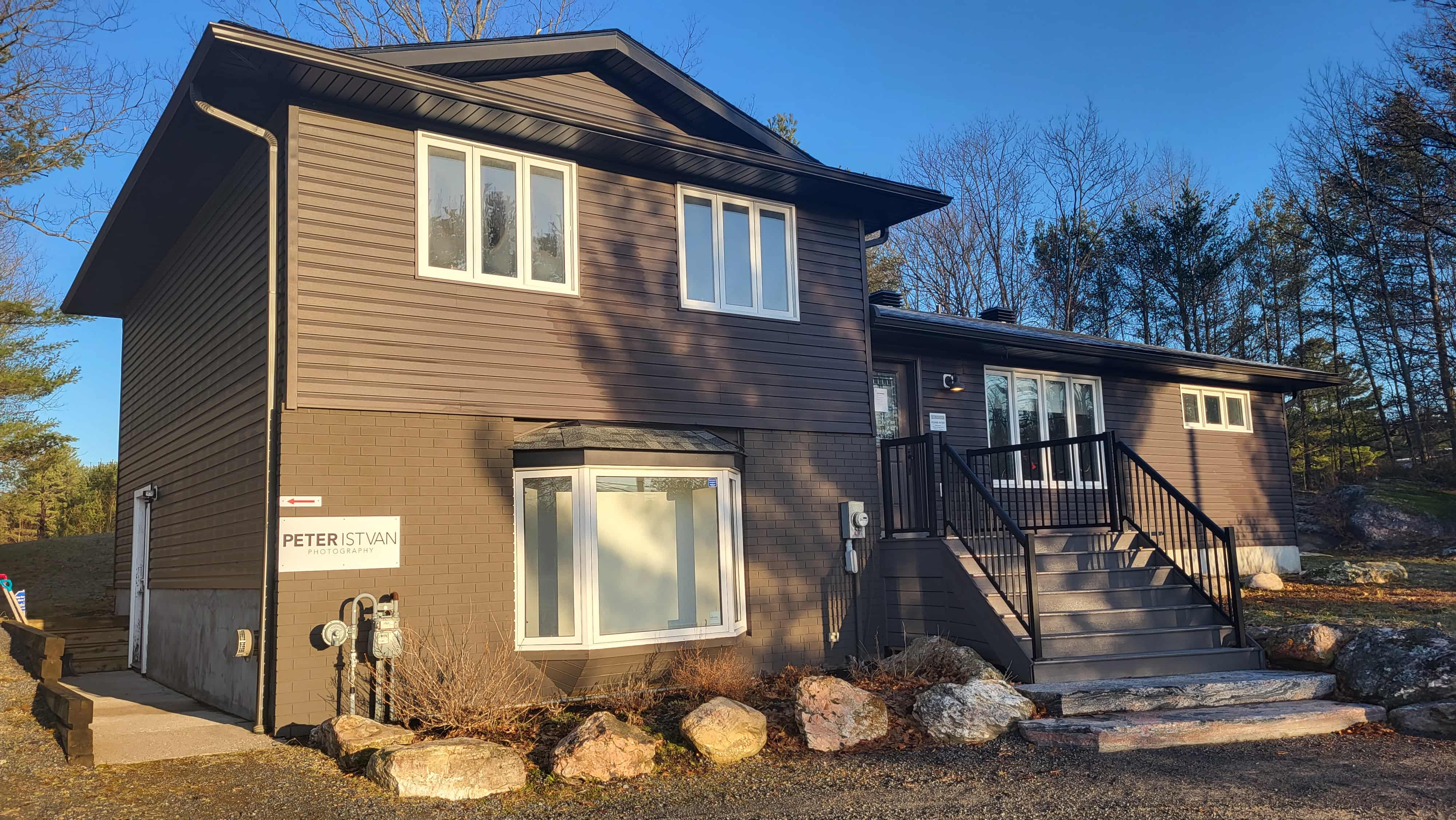 The house where Peter Istvan Photography has his studio