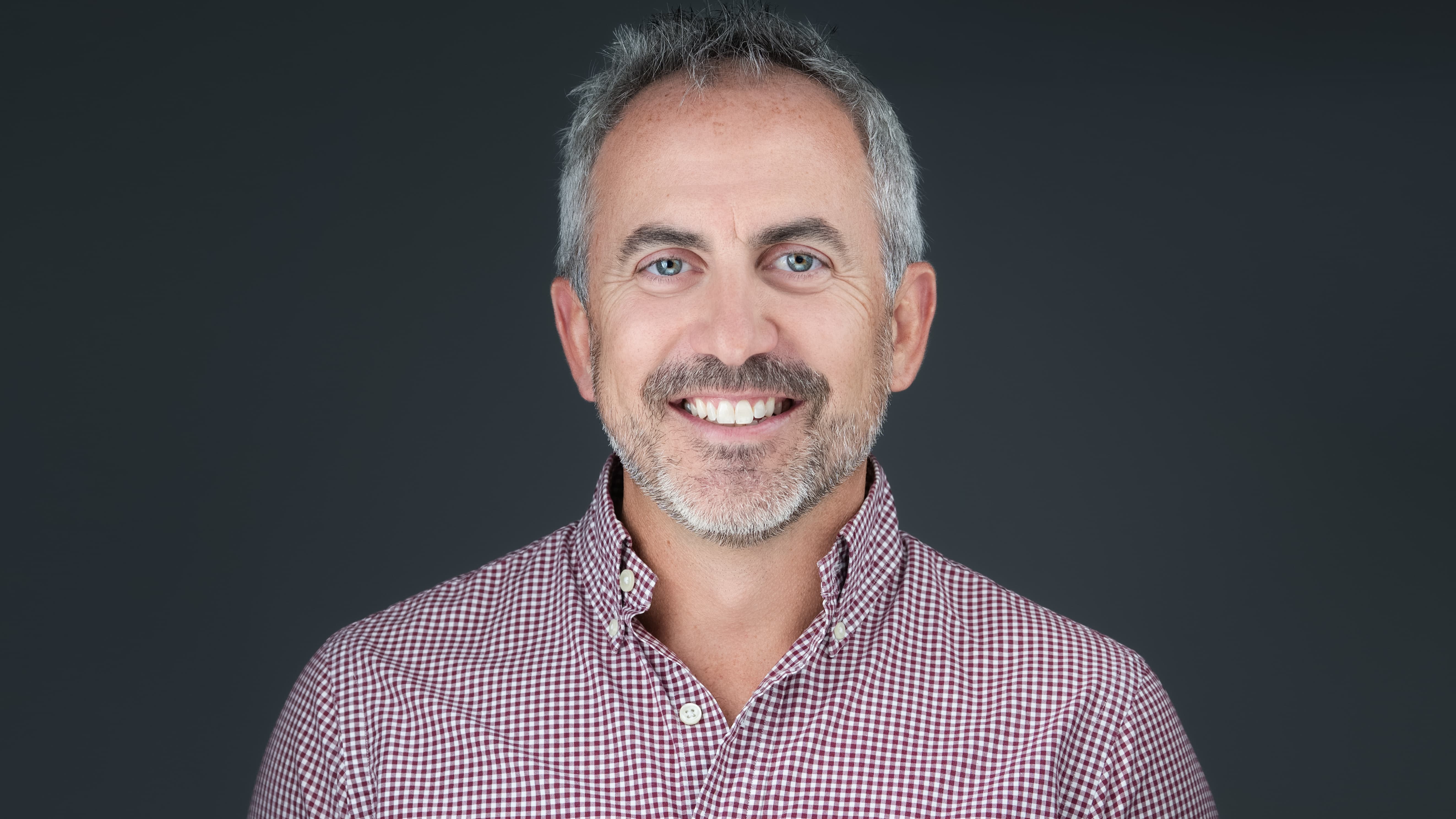 professional headshot for a person from Toronto